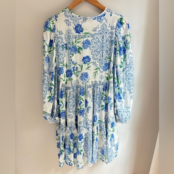 Hunter Bell Long Sleeve Tiered Short Dress in Blue & Green Floral Medallion, XS - Picture 4 of 8